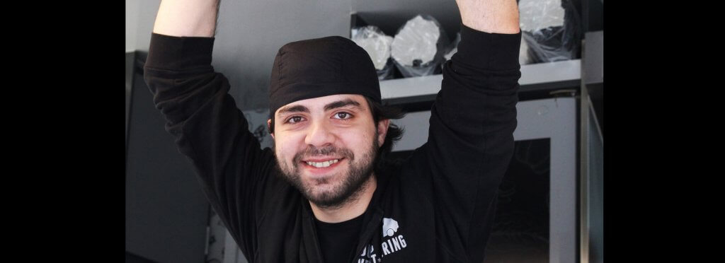 Bassel, Schichtleiter bei Lou's